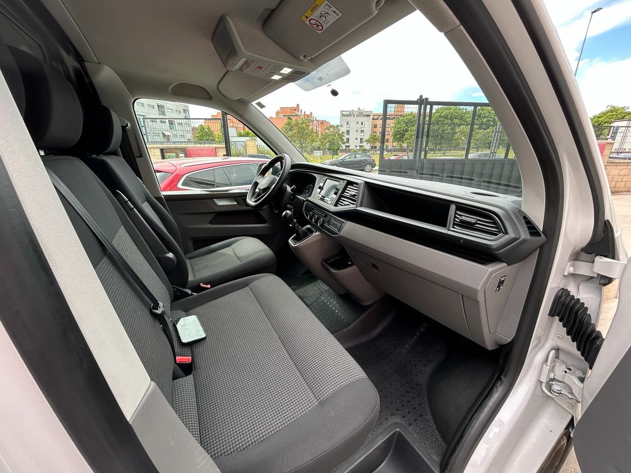 Volkswagen Transporter 2.0 TDI 110CV  - Foto 2