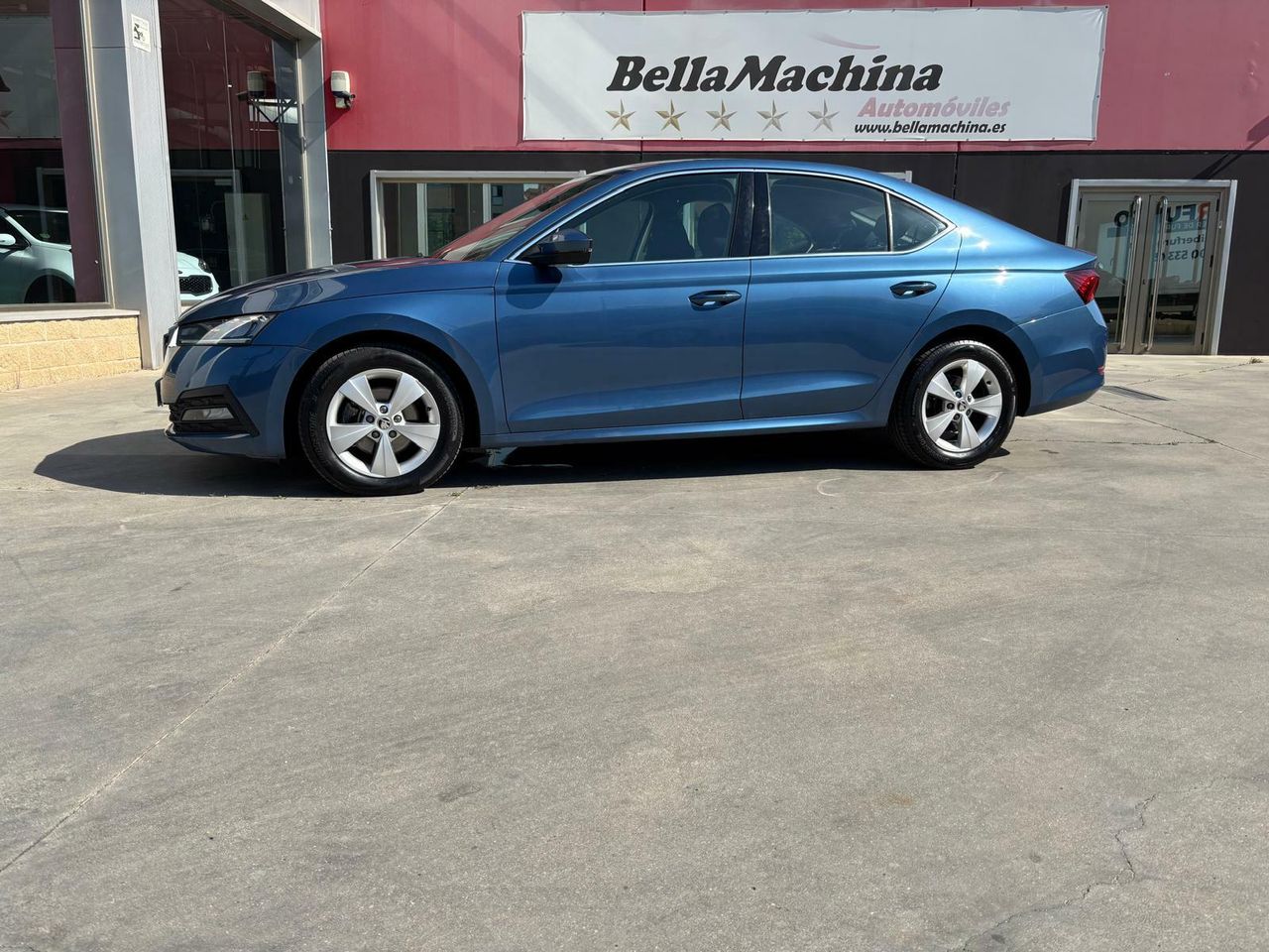 Skoda Octavia 1.5 TSI m-HEV 110kW (150CV) DSG Ambition - Foto 2