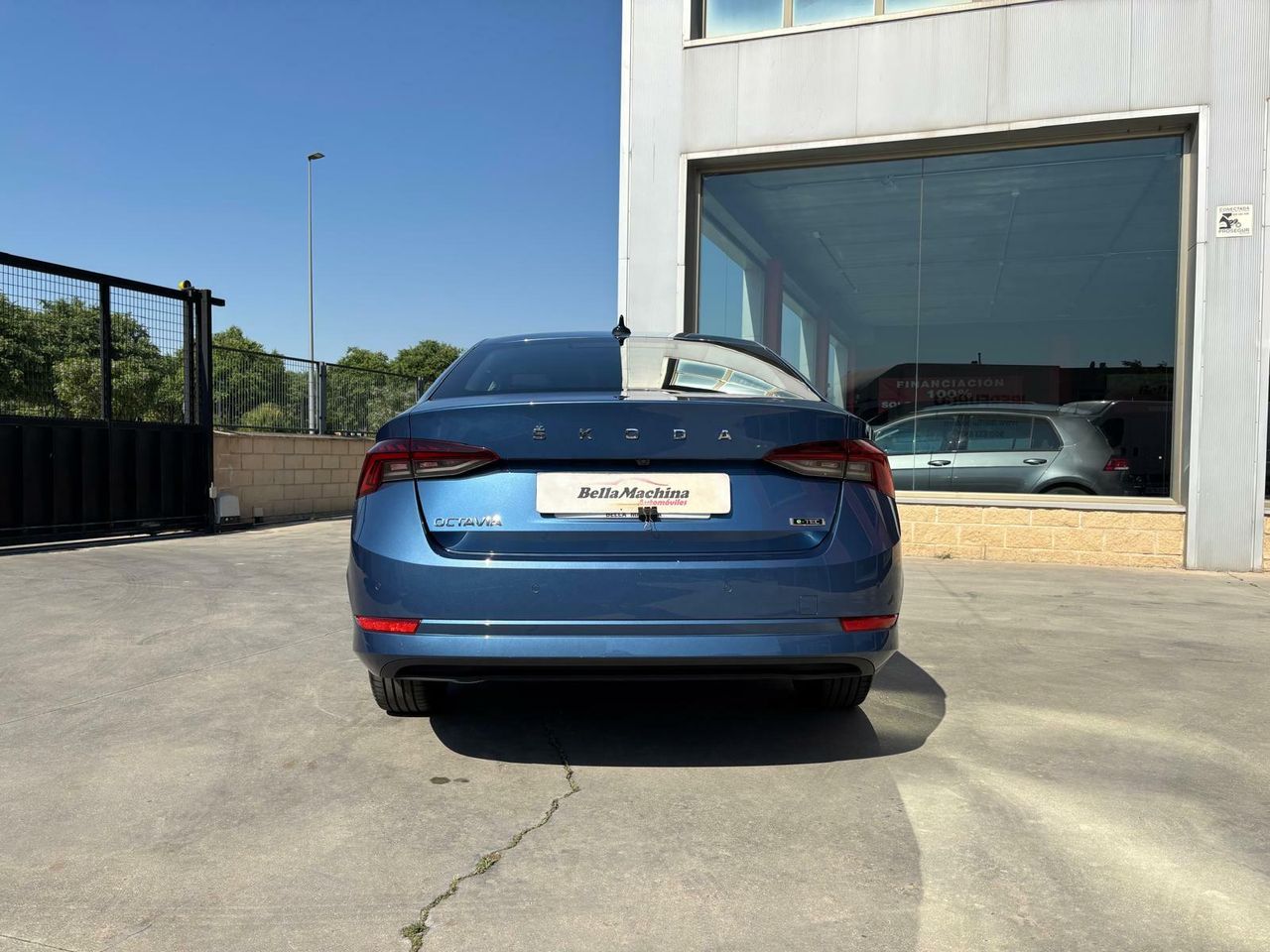Skoda Octavia 1.5 TSI m-HEV 110kW (150CV) DSG Ambition - Foto 2