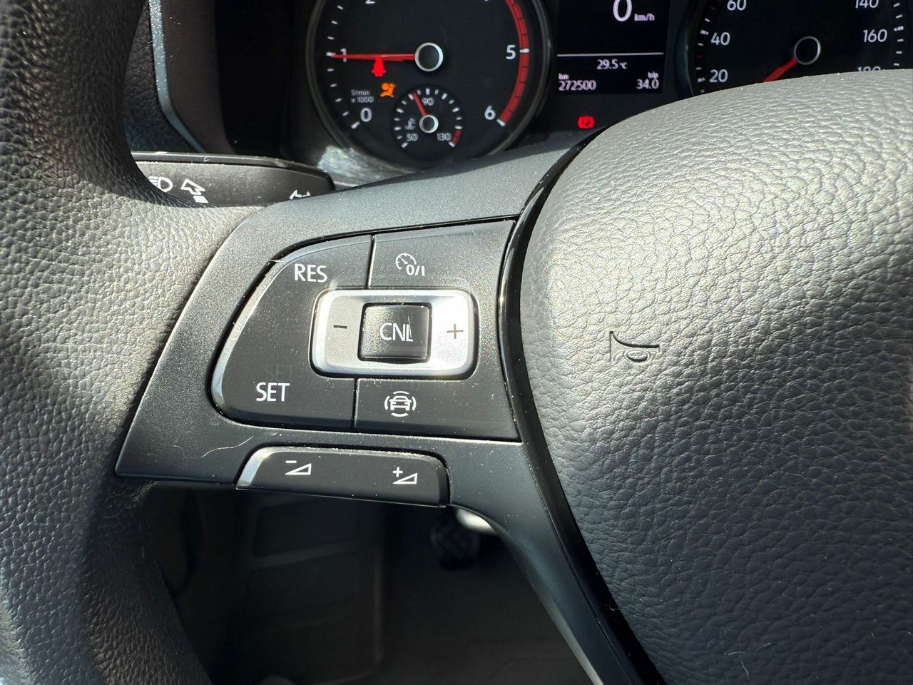 Volkswagen Crafter 2.0 TDI L3 H2  - Foto 2