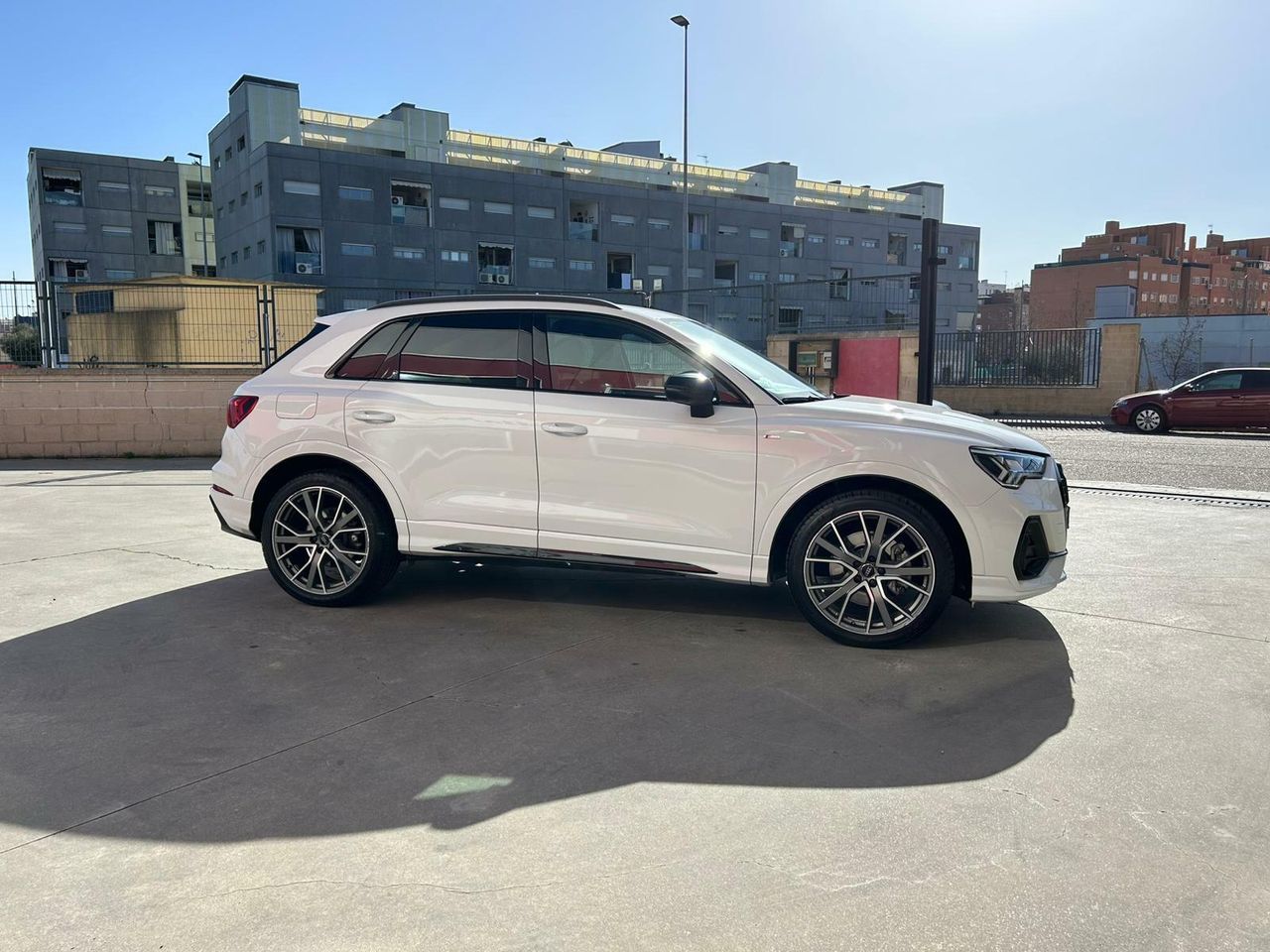 Audi Q3 45 TFSI 169kW S tronic Quattr Black Line - Foto 2