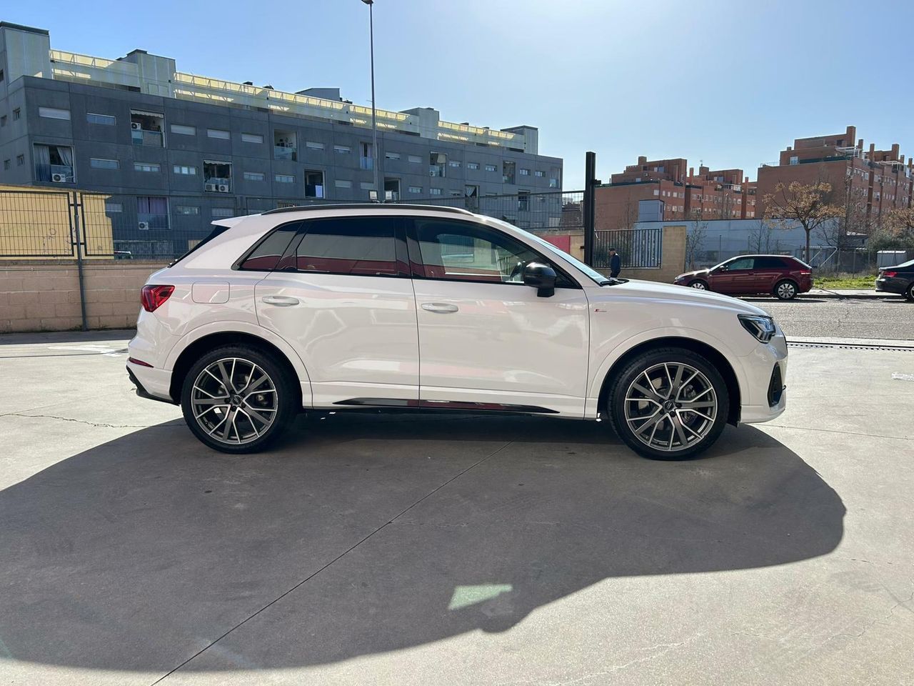 Audi Q3 45 TFSI 169kW S tronic Quattr Black Line - Foto 2