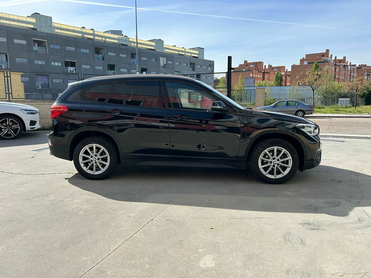 BMW X1 sDrive18d - Foto 2