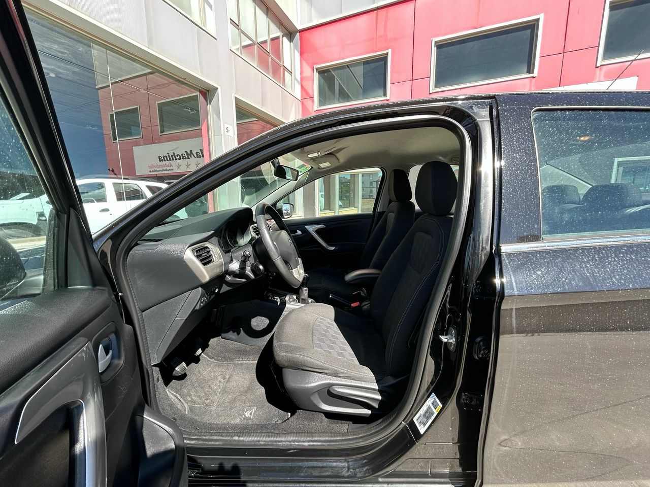 Citroën C-Elysée PureTech 60KW (82CV) Shine - Foto 2