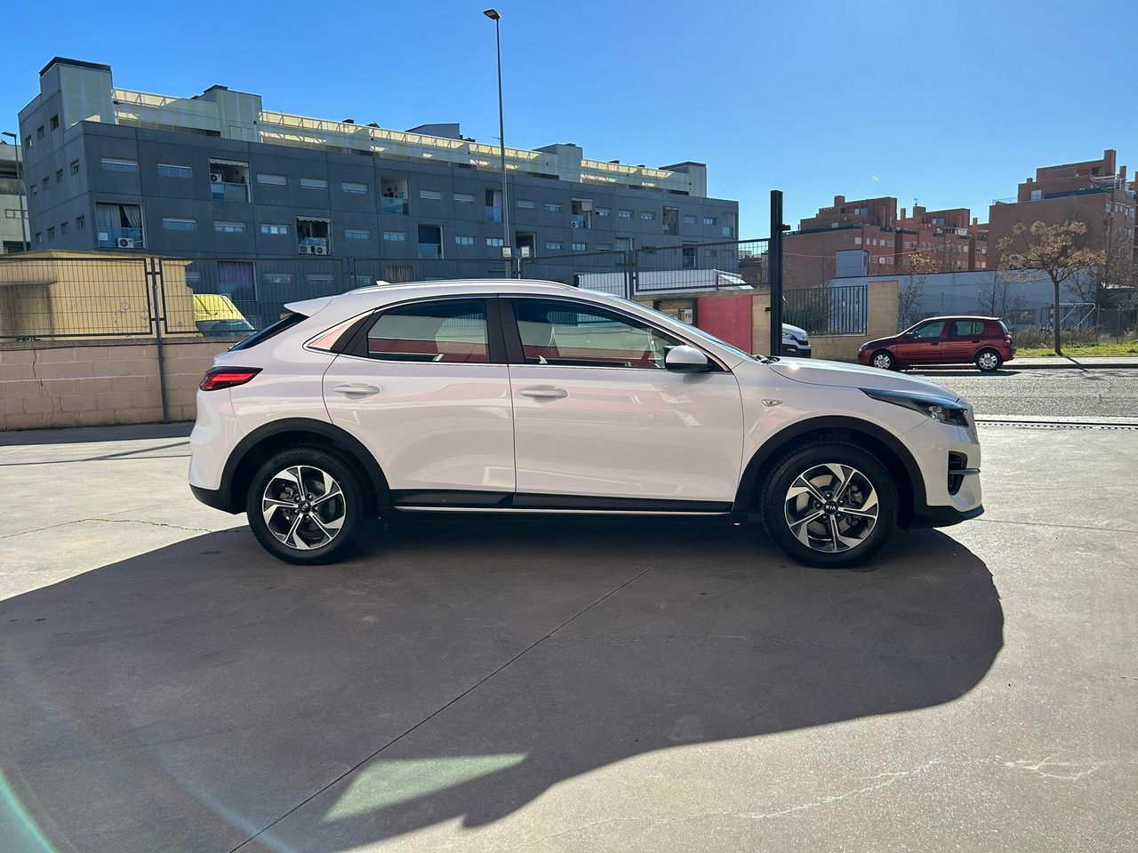 Kia XCeed 1.0 T-GDi Drive 88kW (120CV) - Foto 2