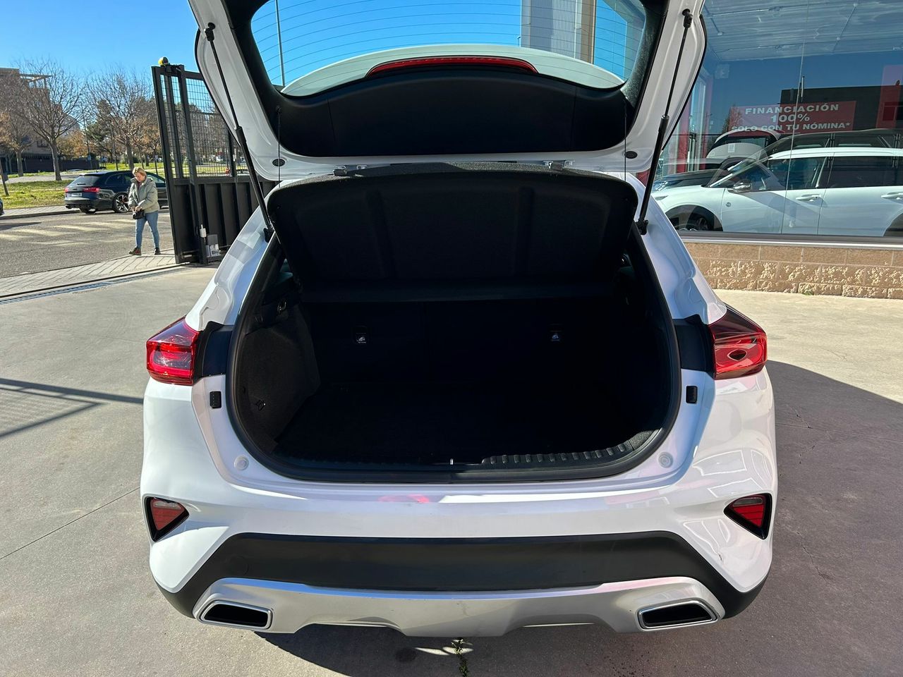 Kia XCeed 1.0 T-GDi Drive 88kW (120CV) - Foto 2
