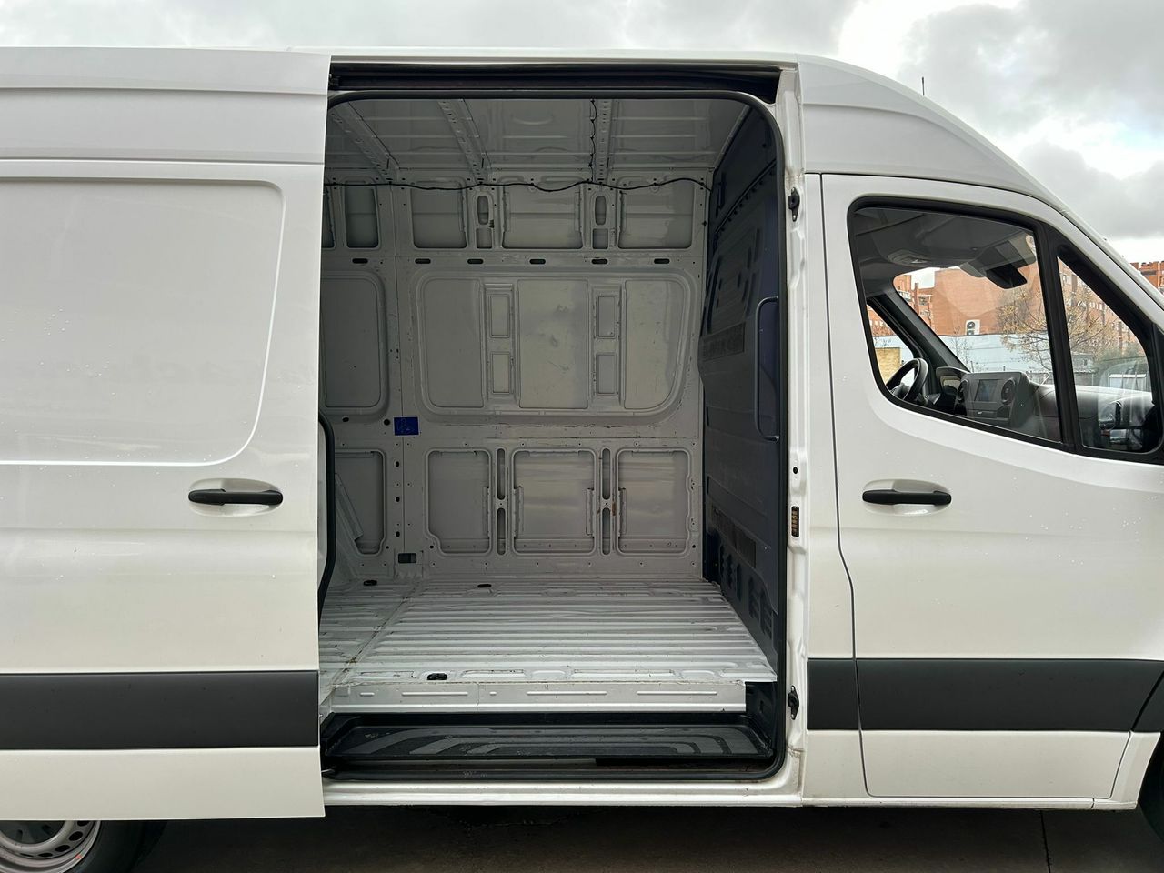 Mercedes Sprinter 314 CDI RWD L2 H2  - Foto 2