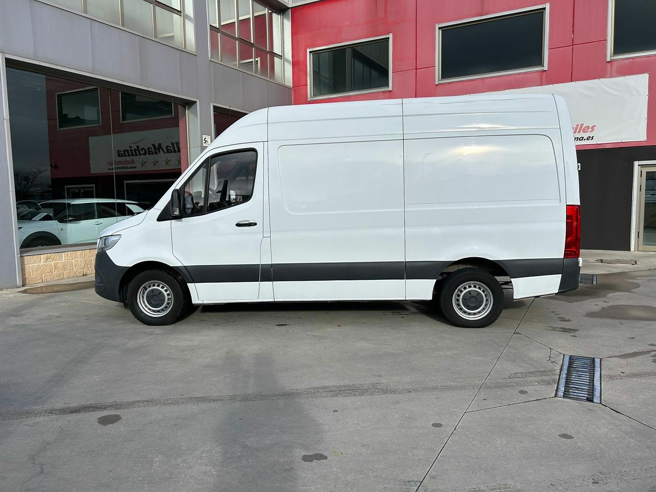 Mercedes Sprinter 314 CDI RWD L2 H2  - Foto 2