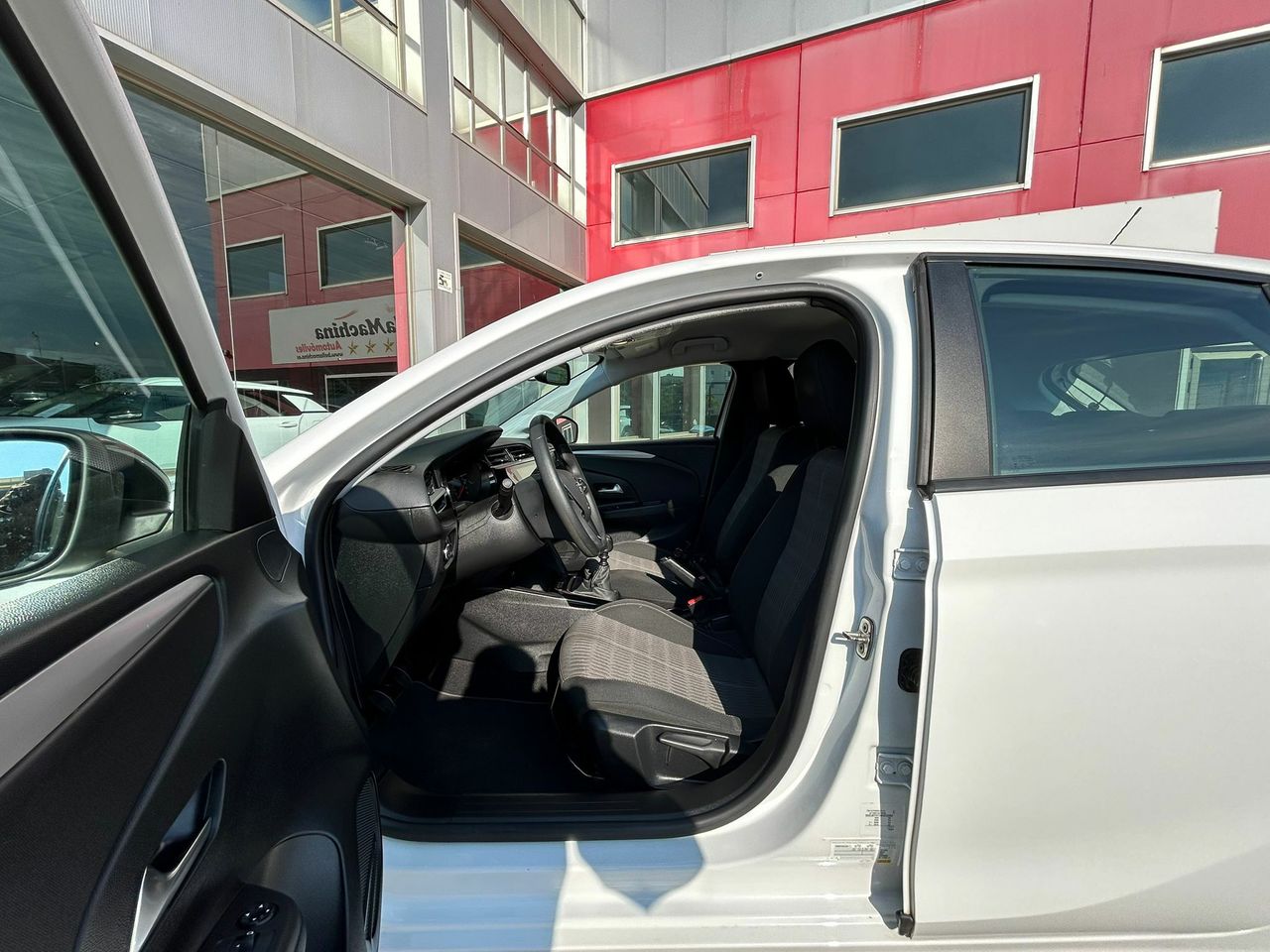Opel Corsa 1.5D DT 74kW (100CV) Edition - Foto 2