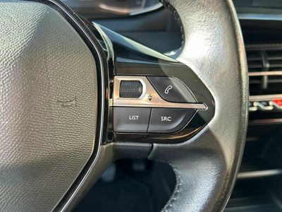 Peugeot 2008 Active BlueHDI 81kW (110CV)