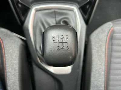 Peugeot 2008 Active BlueHDI 81kW (110CV)