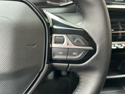 Peugeot 2008 Active BlueHDI 81kW (110CV)