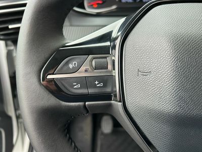 Peugeot 2008 Active BlueHDI 81kW (110CV)