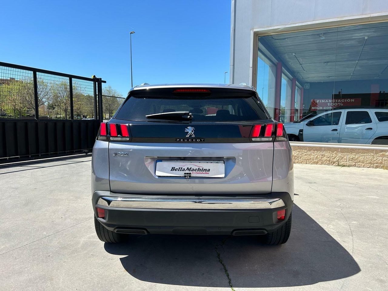 Peugeot 3008 1.5 BlueHDi 96kW (130CV) S&S Allure - Foto 2