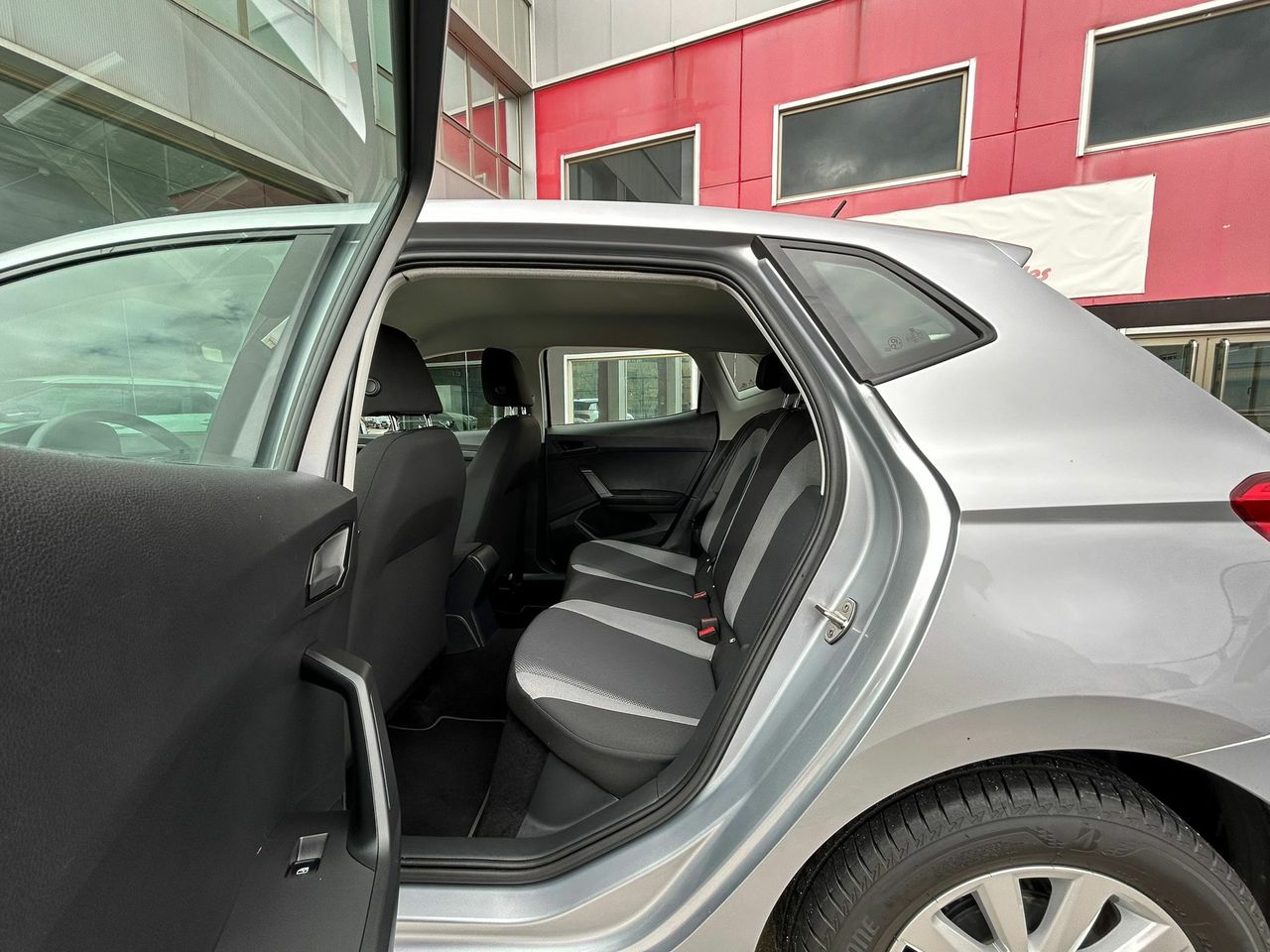 Seat Ibiza 1.0 TSI 70kW (95CV) Style - Foto 2