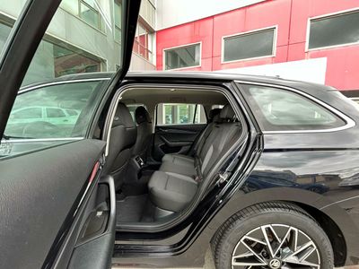 Skoda Octavia Combi 2.0 TDI 110kW(150CV) DSG Ambition