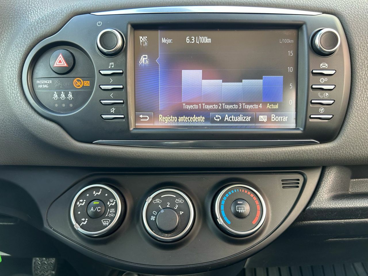 Toyota Yaris 1.5 110 Active Tech - Foto 2