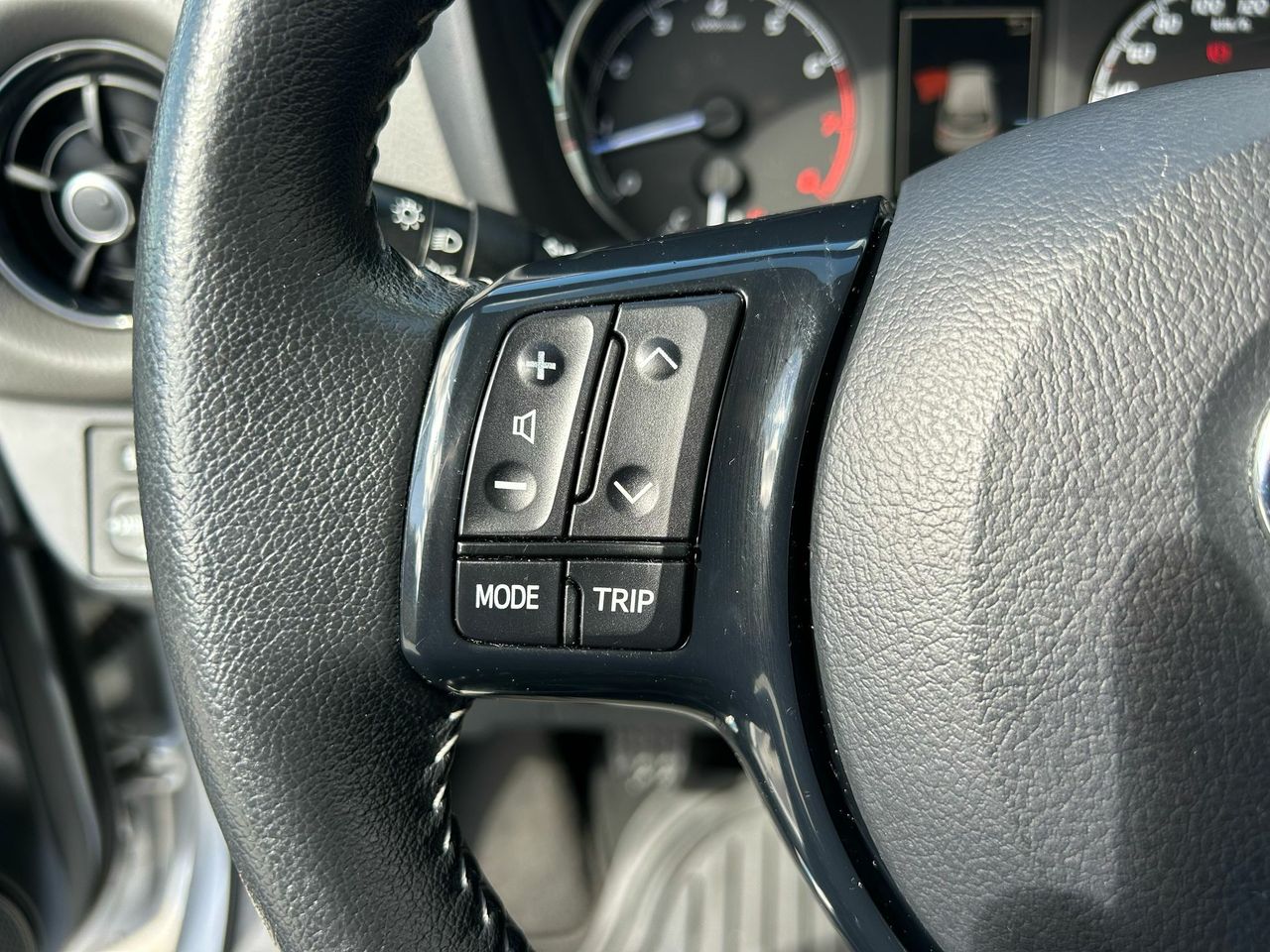 Toyota Yaris 1.5 110 Active Tech - Foto 2