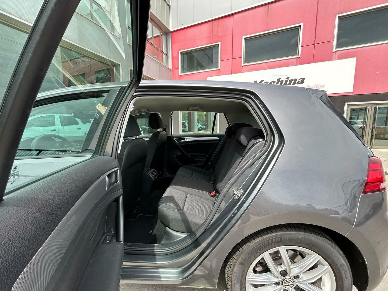 Volkswagen Golf Last Edition 1.5 TSI EVO 96kW (130CV) - Foto 2