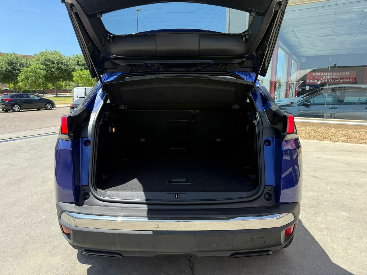 Peugeot 3008 1.5 BlueHDi 96kW (130CV) S&S Allure EAT8 - Foto 2