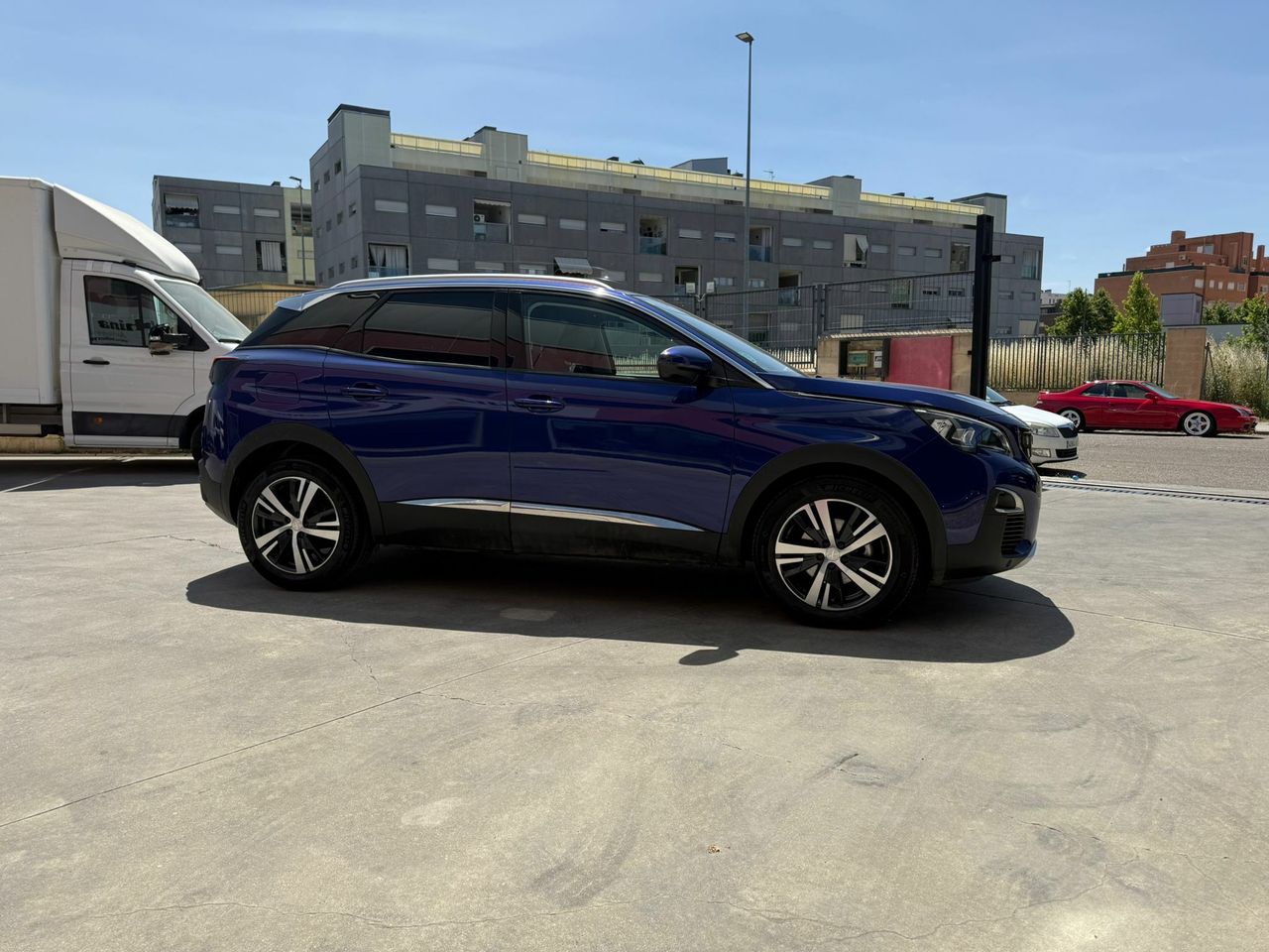Peugeot 3008 1.5 BlueHDi 96kW (130CV) S&S Allure EAT8 - Foto 2