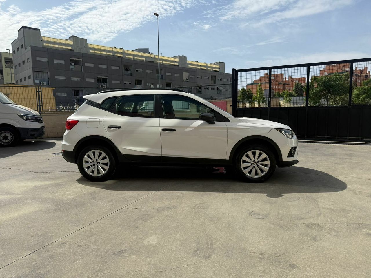 Seat Arona 1.0 TSI 70kW (95CV) Style Ecomotive - Foto 2