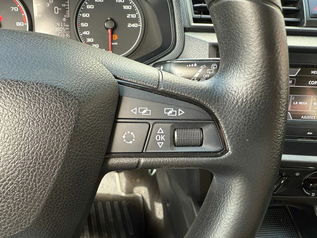 Seat Arona 1.0 TSI 70kW (95CV) Style Ecomotive - Foto 2