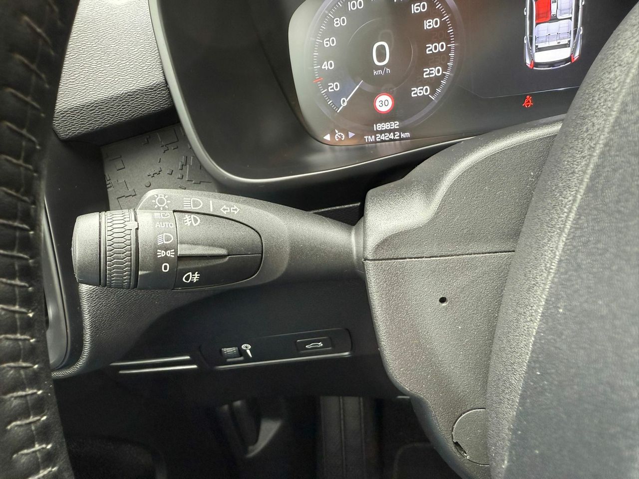 Volvo XC40 1.5 T3 Momentum - Foto 2