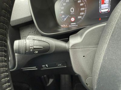 Volvo XC40 1.5 T3 Momentum
