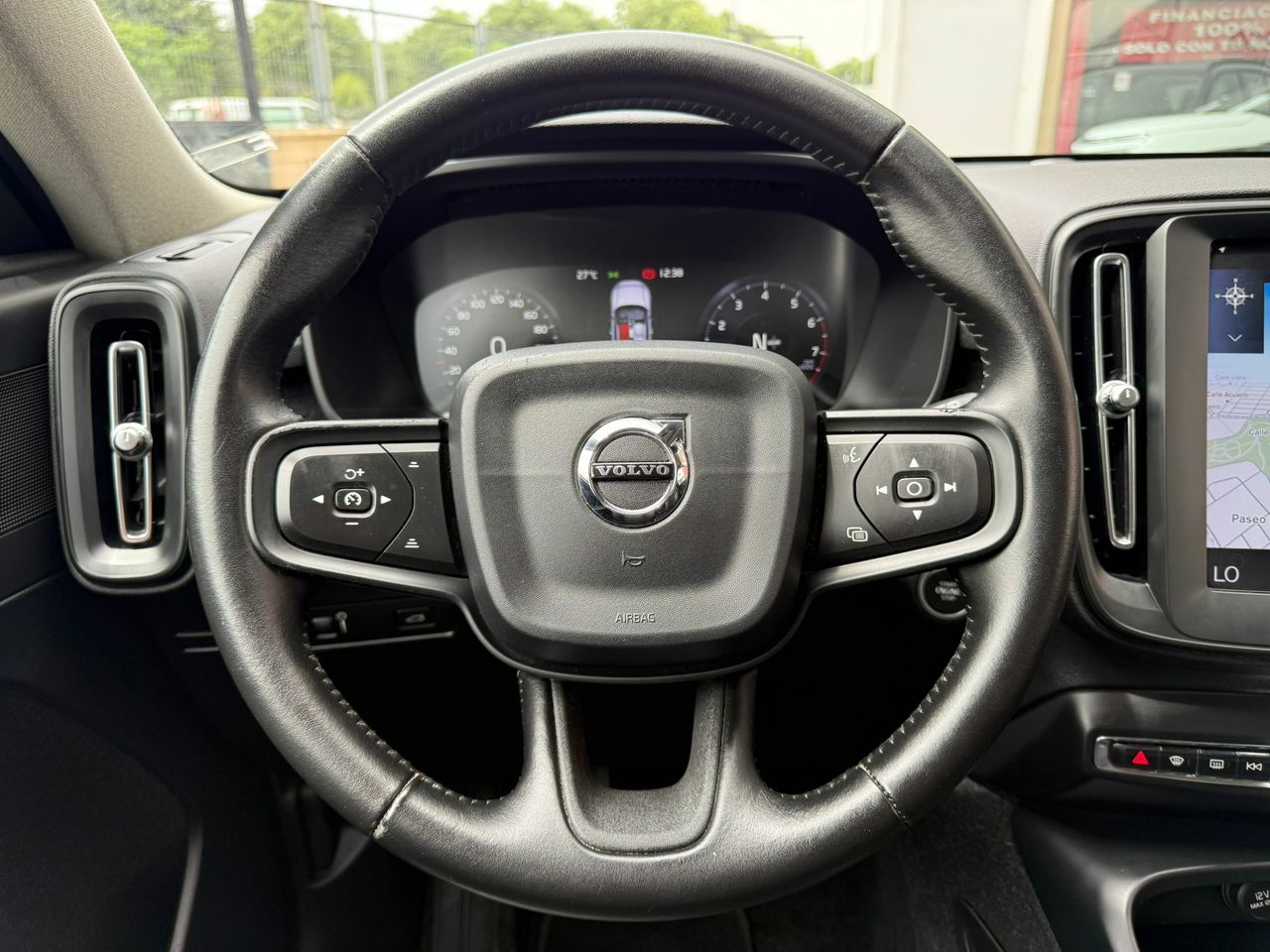 Volvo XC40 1.5 T3 Momentum - Foto 2