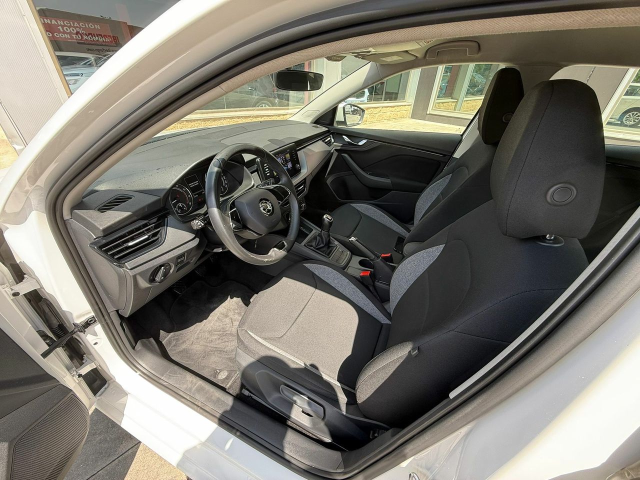 Skoda Scala 1.0 TSI 70 KW (95 CV) Ambition - Foto 2
