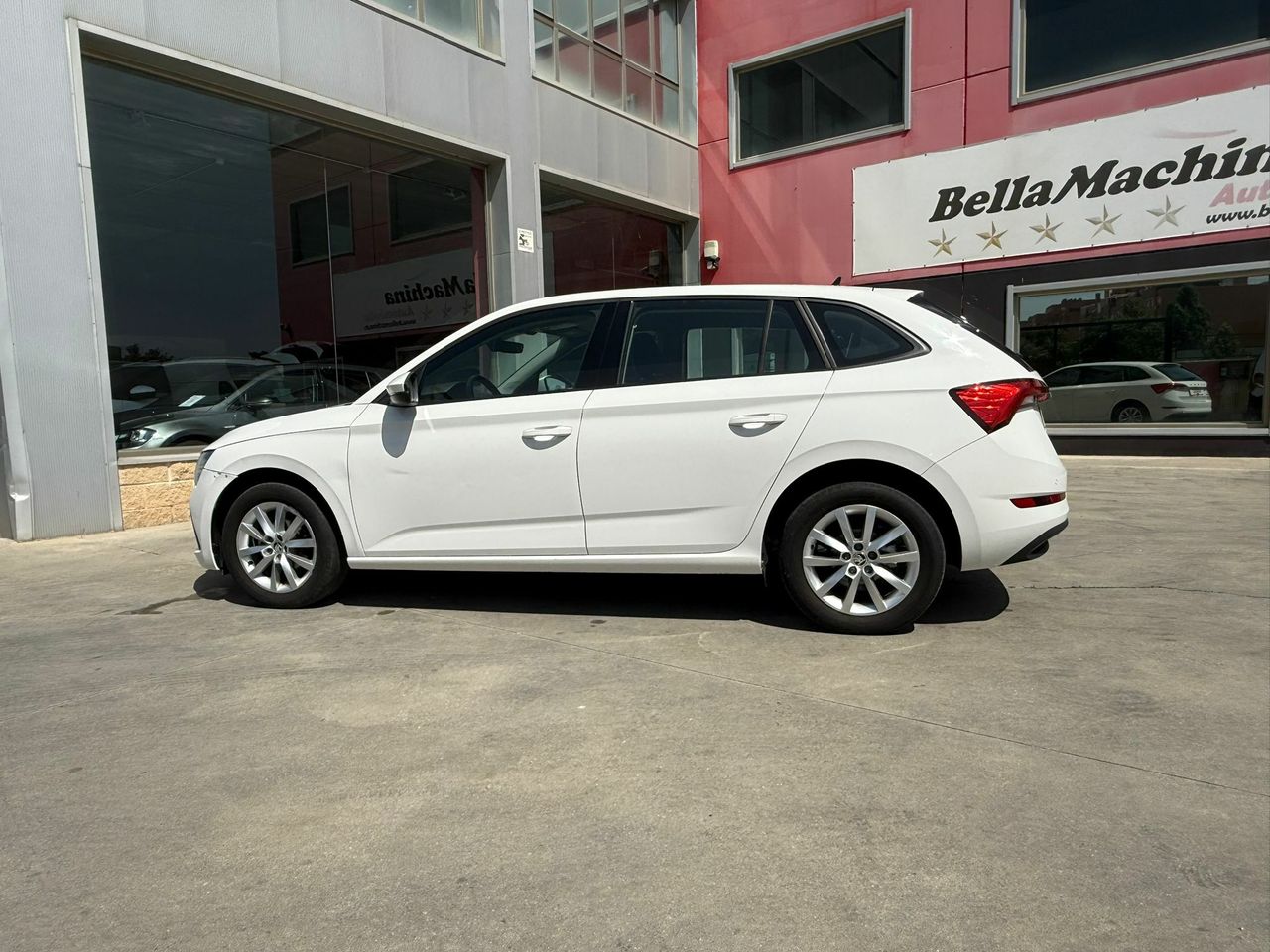 Skoda Scala 1.0 TSI 70 KW (95 CV) Ambition - Foto 2