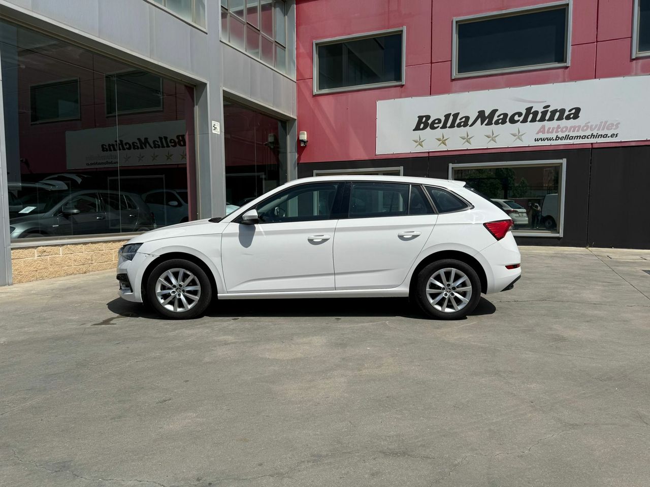 Skoda Scala 1.0 TSI 70 KW (95 CV) Ambition - Foto 2