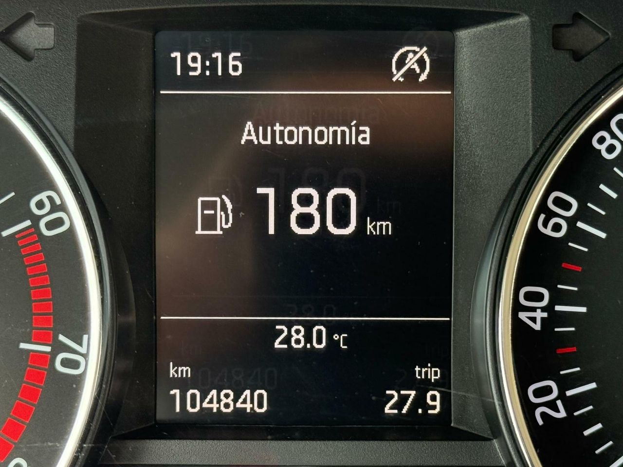 Skoda Fabia 1.0 MPI 75cv Ambition - Foto 2