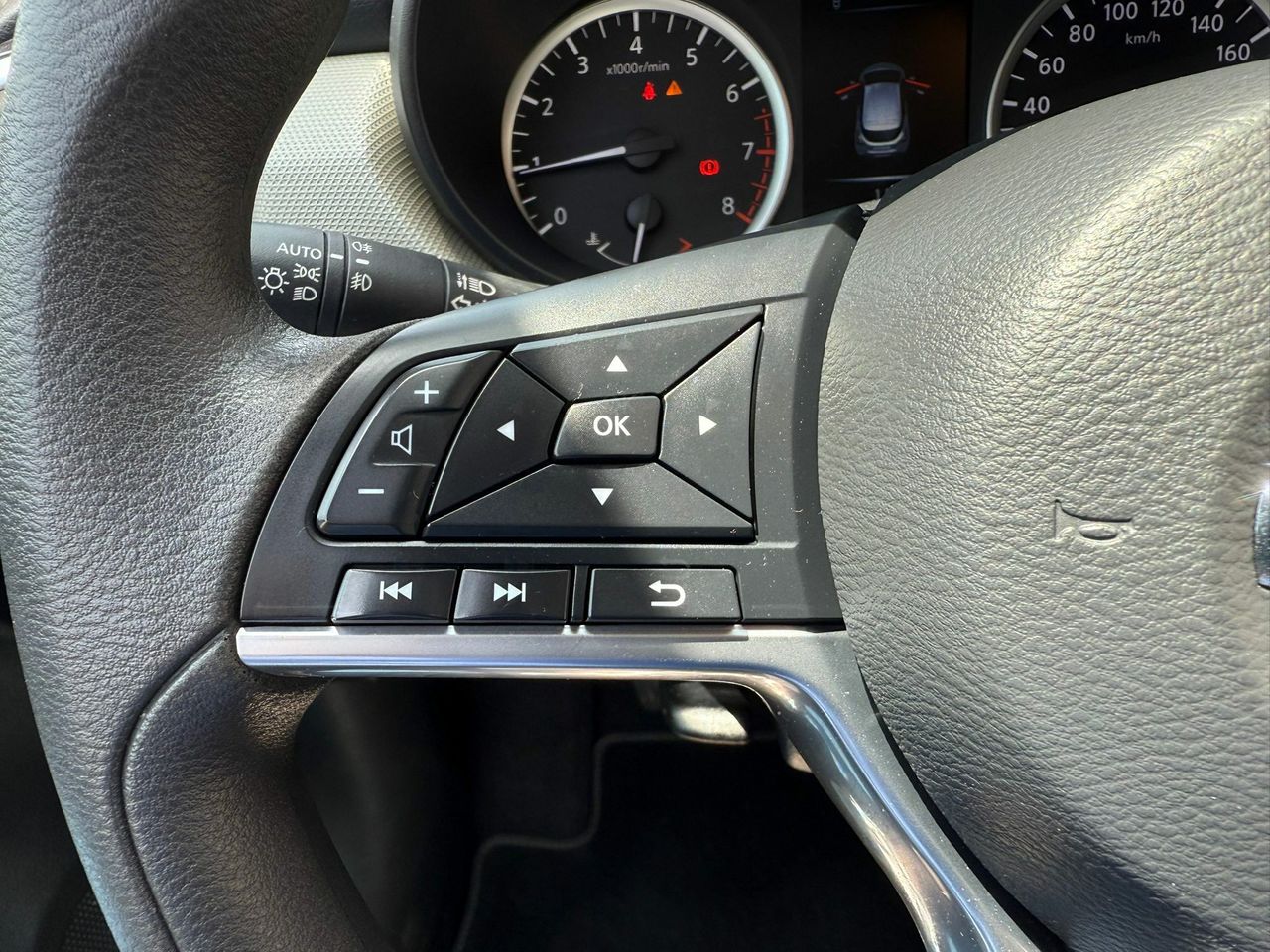 Nissan Micra IG-T 66 kW (90 CV) S&S N-Connecta - Foto 2
