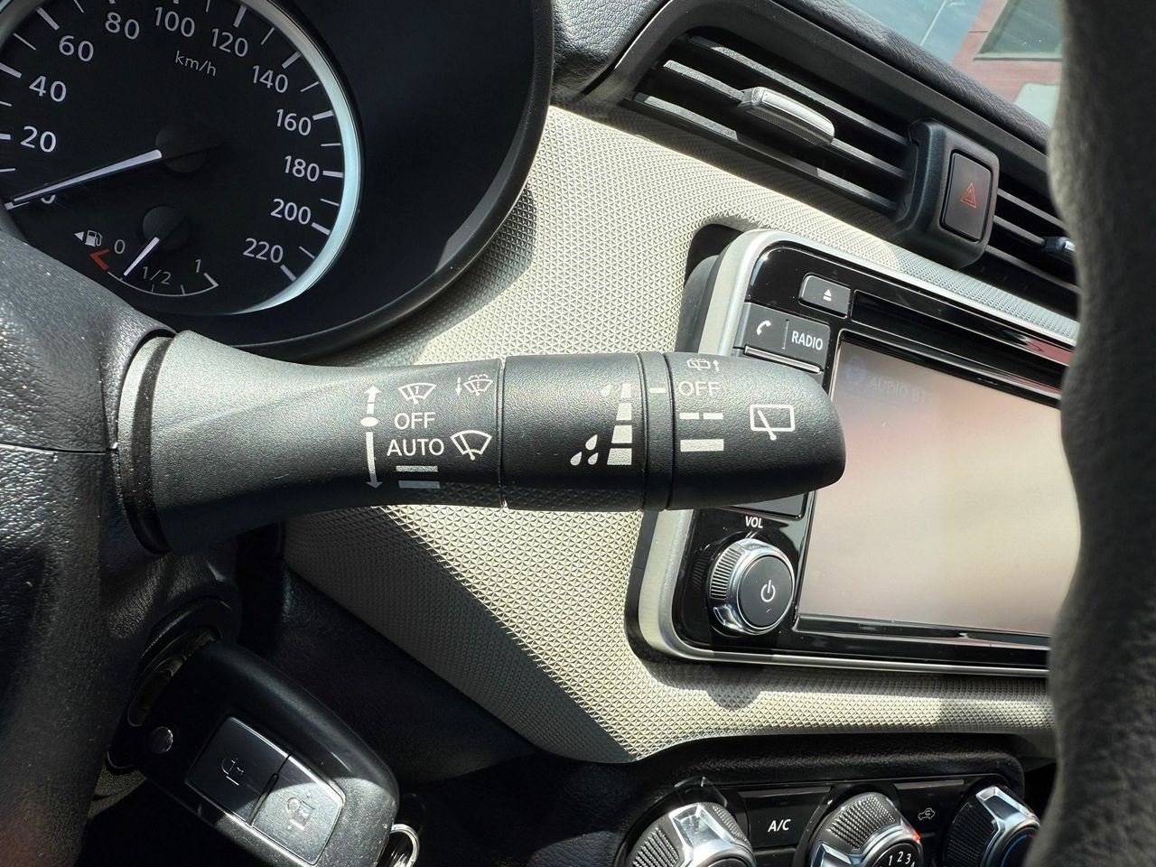 Nissan Micra IG-T 66 kW (90 CV) S&S N-Connecta - Foto 2
