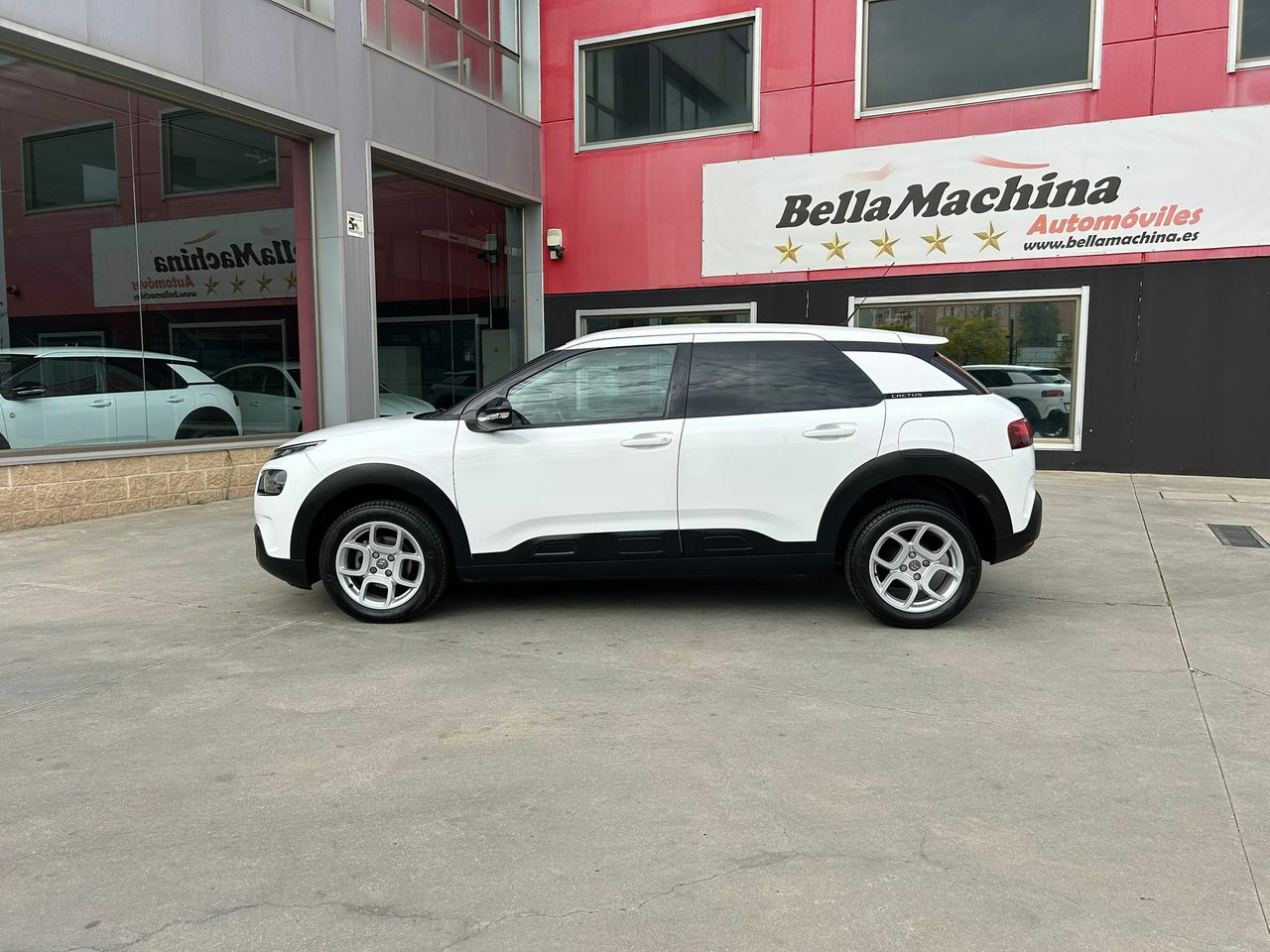 Citroën C4 Cactus BlueHDi 73KW (100CV) Shine - Foto 2