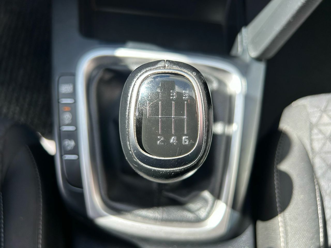 Kia Ceed 1.6 MHEV iMT 100kW (136CV) Drive - Foto 2