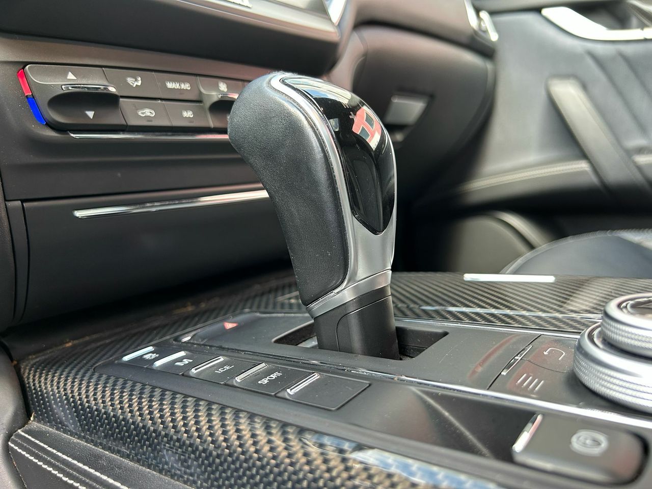 Maserati Ghibli S Q4 3.0 V6 BT AWD - Foto 2