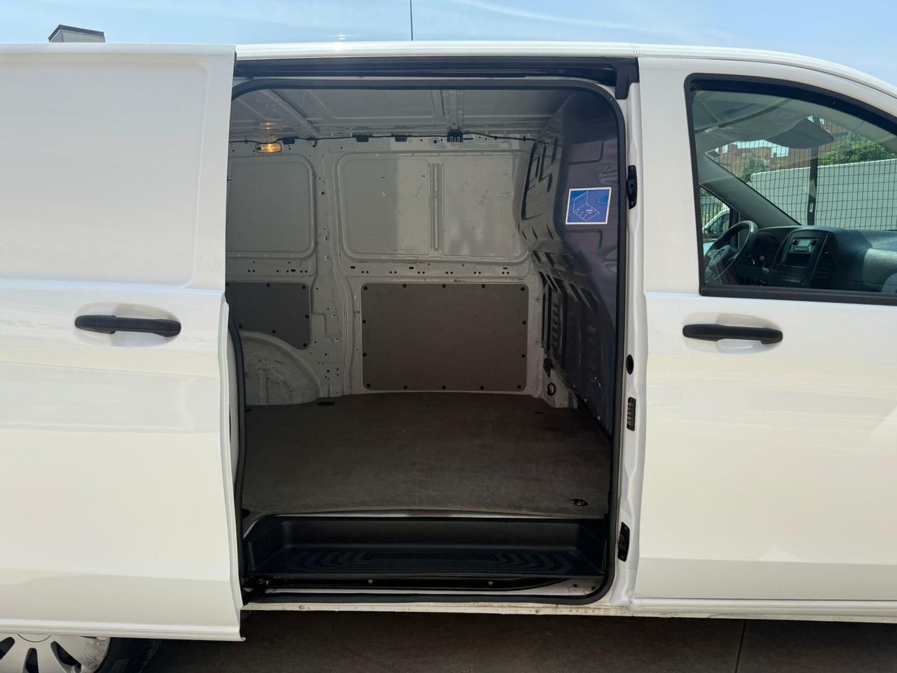 Mercedes Vito 114 CDI LARGA  - Foto 2