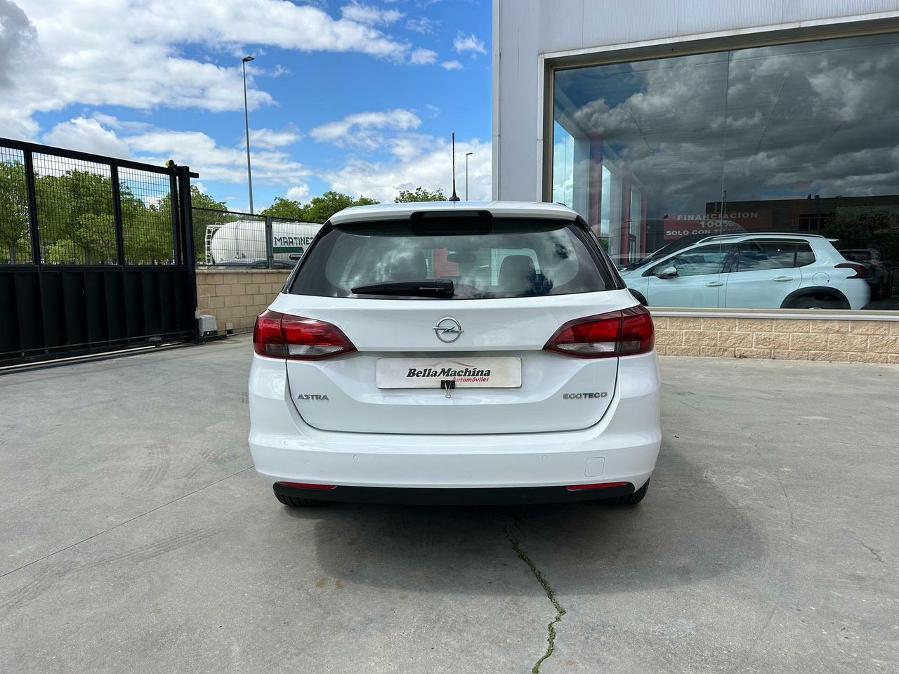 Opel Astra 1.6 CDTi S/S 81kW (110CV) Selective ST - Foto 2
