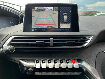 Peugeot 3008 1.5 BlueHDi 96kW (130CV) S&S Allure