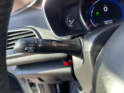 Renault Megane S.T. Limited Blue dCi 85 kW (115CV)