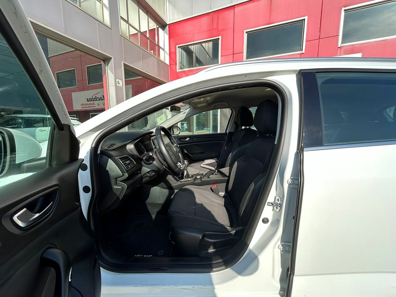 Renault Megane S.T. Limited Blue dCi 85 kW (115CV) - Foto 2