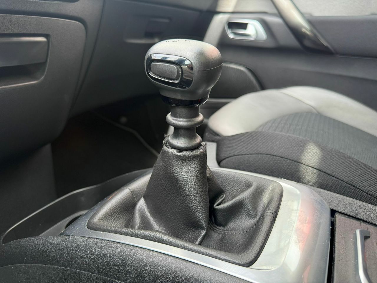 Citroën Grand C4 Spacetourer PureTech 96KW (130CV) S&S 6v Shine - Foto 2