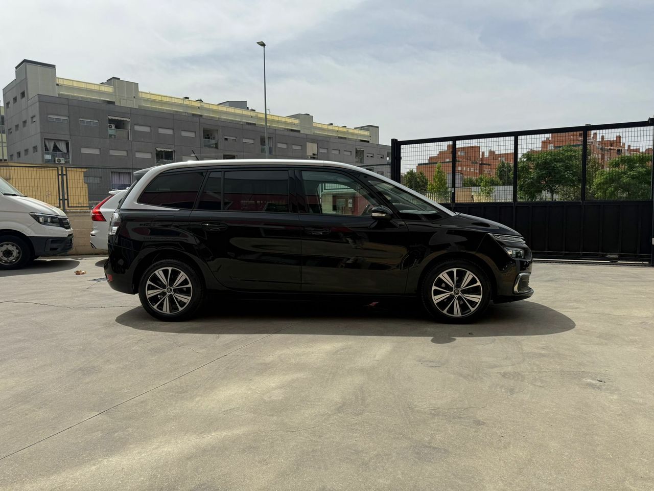 Citroën Grand C4 Spacetourer PureTech 96KW (130CV) S&S 6v Shine - Foto 2