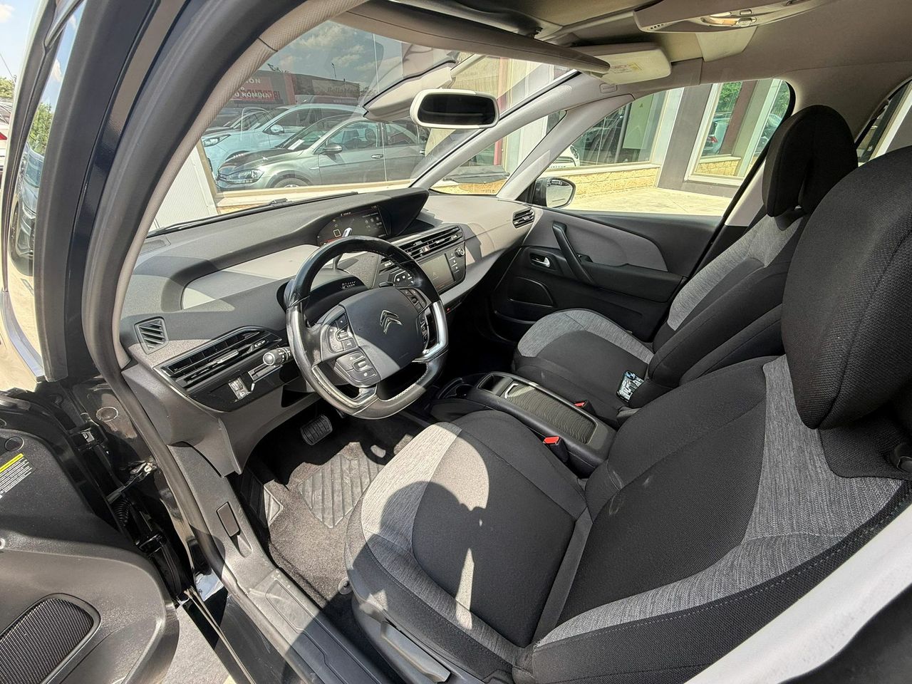 Citroën Grand C4 Spacetourer BlueHDi 96KW (130CV) EAT8 Shine - Foto 2