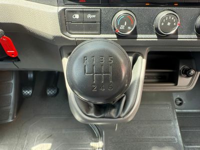 Volkswagen Crafter L3 H2 140 CV 