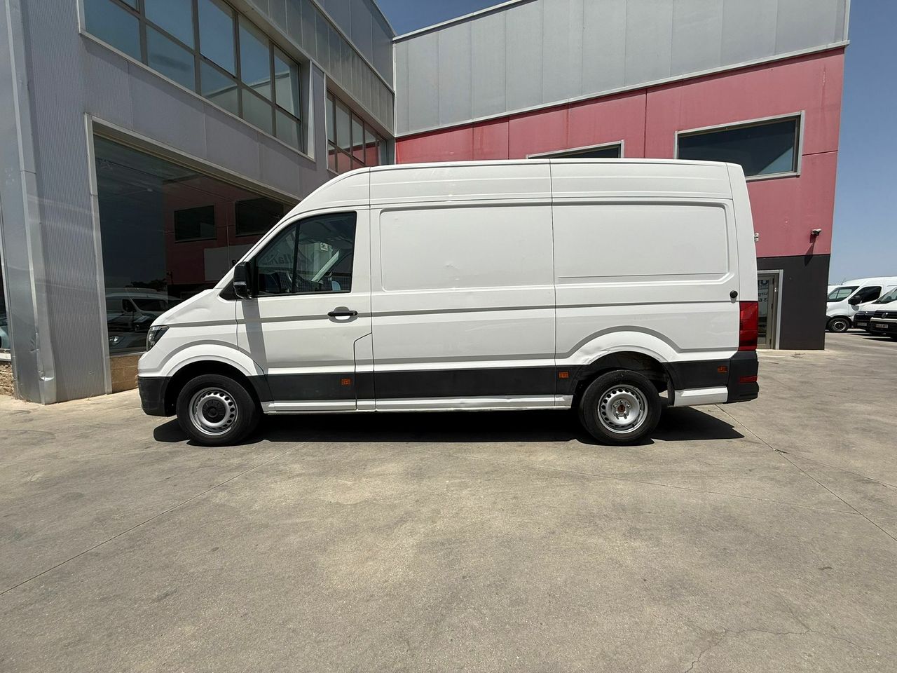 Volkswagen Crafter L3 H2 140 CV  - Foto 2