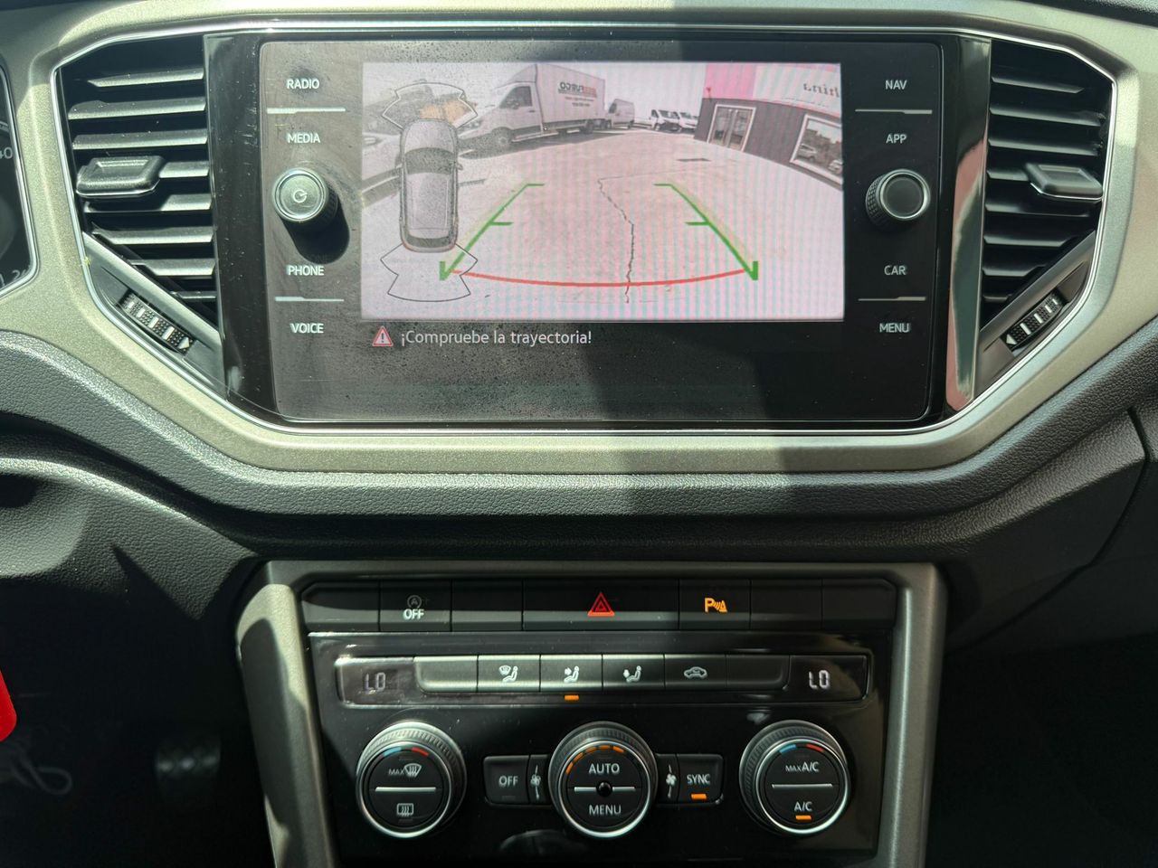 Volkswagen T-Roc Advance R-Line 1.0 TSI 81kW (110CV) - Foto 2